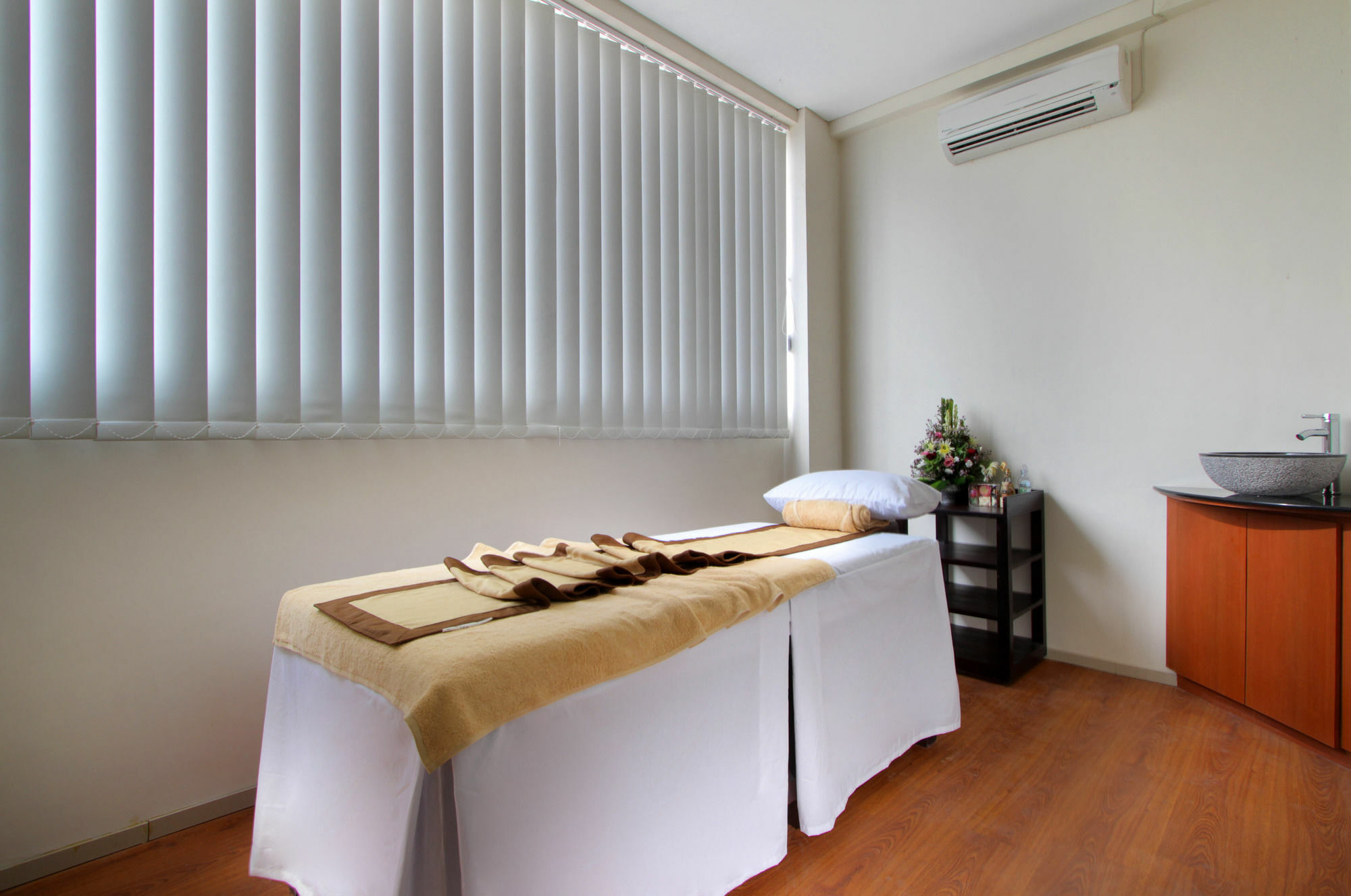 Sand Beach Luxury Living Kuta  Bagian luar foto